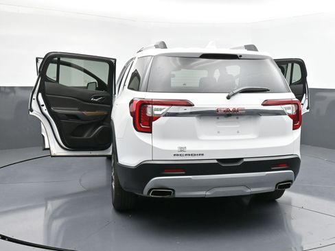 Used 2023 GMC Acadia SLE w/ Driver Convenience Package image 39