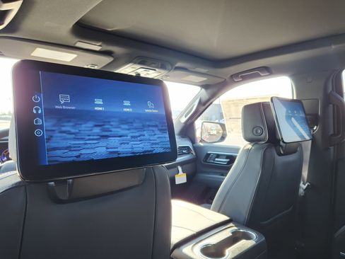 New 2026 Chevrolet Tahoe Premier image 18