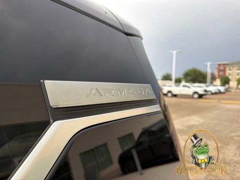 Used 2025 Nissan Armada Platinum RWD image 7