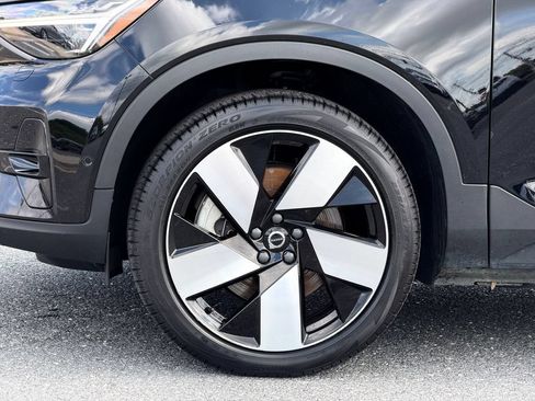 Certified 2023 Volvo C40 P8 Recharge Ultimate AWD/4WD image 7