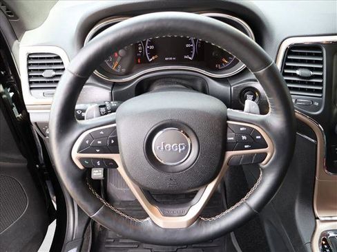 Used 2017 Jeep Grand Cherokee Limited AWD/4WD image 13