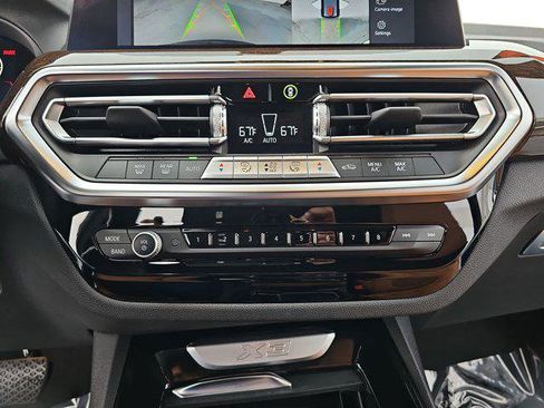 Used 2024 BMW X3 sDrive30i w/ Convenience Package image 24