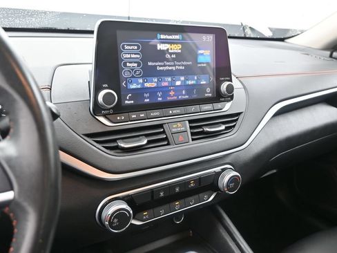 Used 2022 Nissan Altima 2.5 SR FWD image 20