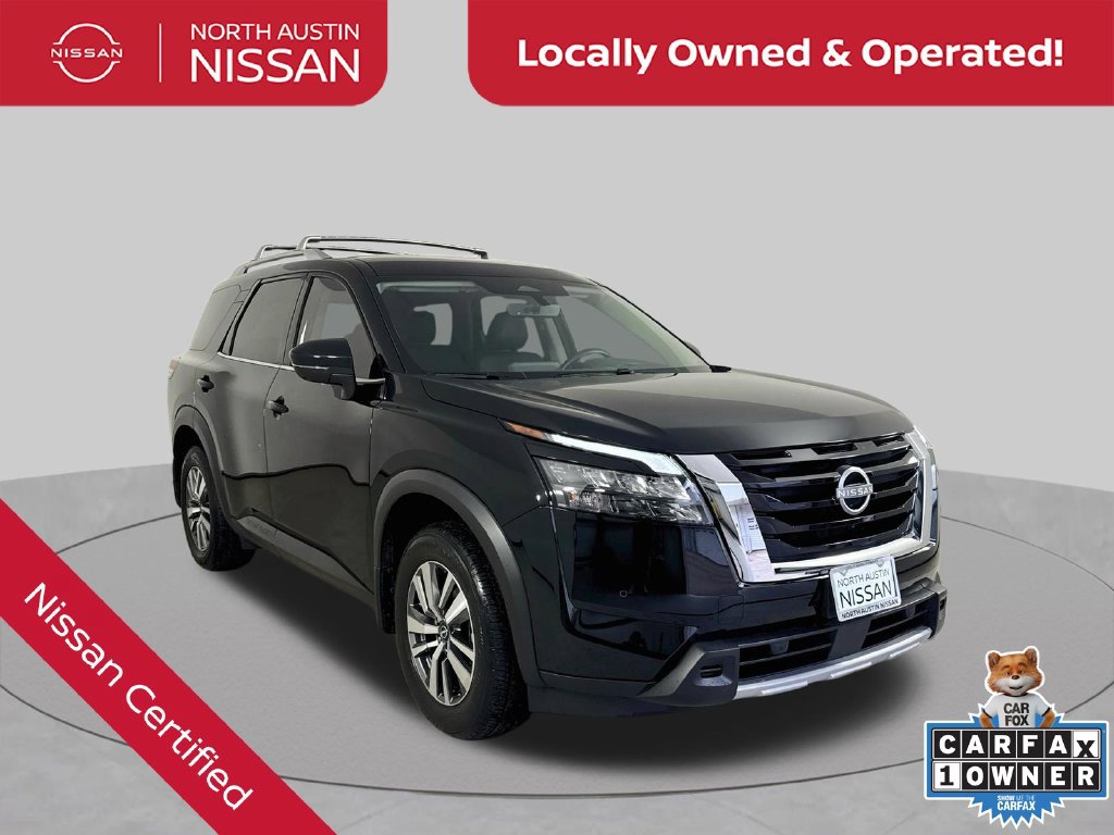 Used 2025 Nissan Pathfinder SL FWD image 1
