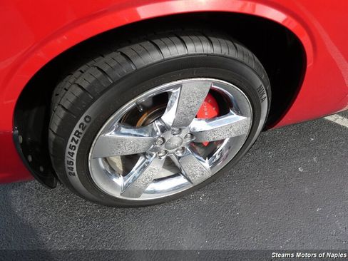 Used 2011 Dodge Challenger SE image 19