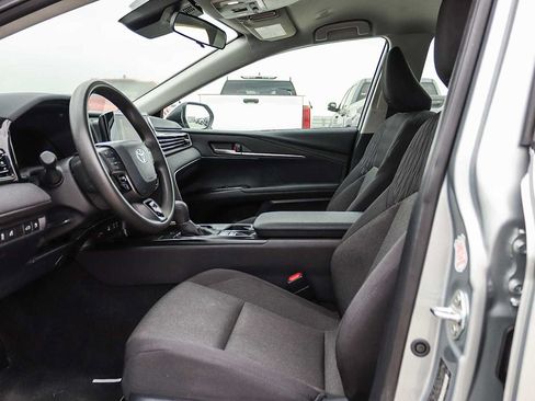 Used 2025 Toyota Camry LE FWD image 16