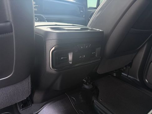Used 2025 GMC Sierra 2500 AT4X AWD/4WD image 34