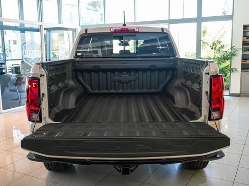 New 2026 Chevrolet Colorado Trail Boss AWD/4WD image 8
