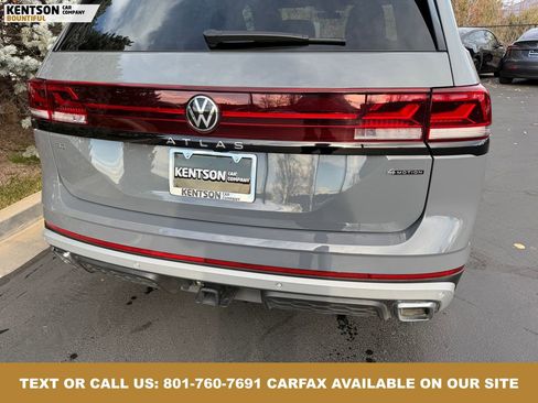 Used 2025 Volkswagen Atlas Peak Edition SE image 39