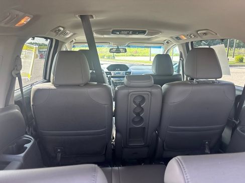 Used 2013 Honda Odyssey Touring image 12