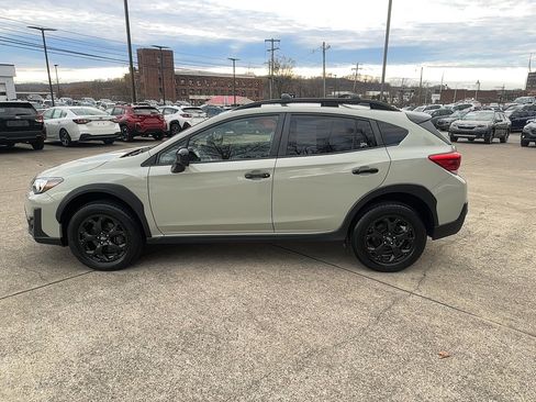 Used 2023 Subaru Crosstrek 2.0i Premium w/ Special Edition image 7