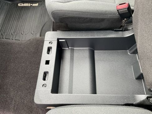 Certified 2022 Ford F150 XLT w/ Equipment Group 302A High image 25