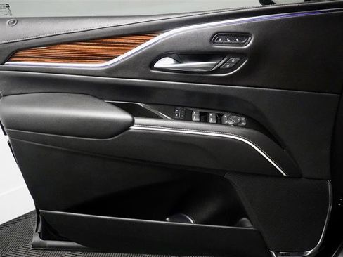 Used 2021 Cadillac Escalade Premium Luxury w/ Driver Assist Tech Package image 57