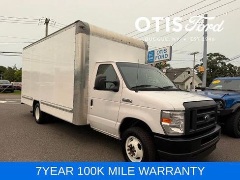 Certified 2022 Ford E-350 and Econoline 350 Super Duty w/ Power Windows & Locks Group RWD image 1