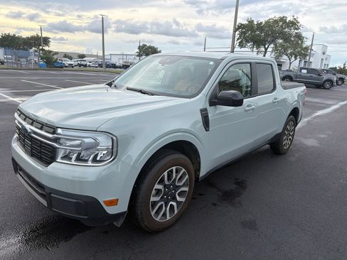 Used 2024 Ford Maverick Lariat AWD/4WD image 6