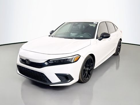 Used 2024 Honda Civic Sport image 4