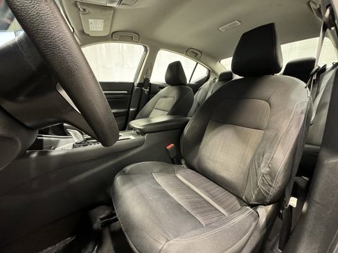 Certified 2022 Nissan Altima 2.5 SV image 19