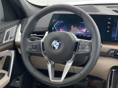 Certified 2025 BMW X1 xDrive28i w/ Premium Package image 16
