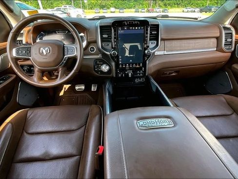 Used 2024 RAM 1500 Limited AWD/4WD image 8