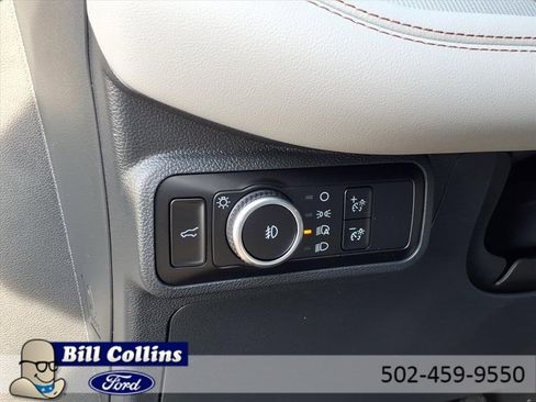 New 2026 Ford Explorer Active image 19