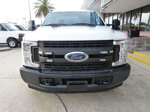 Used 2019 Ford F250 XL w/ Power Equipment Group RWD image 7