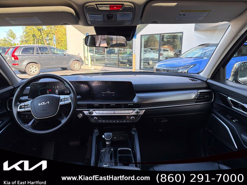 Certified 2024 Kia Telluride S w/ S Sunroof Package AWD/4WD image 22