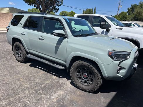 Used 2023 Toyota 4Runner TRD Off-Road Premium w/ Off Road Premium Plus Package AWD/4WD image 1