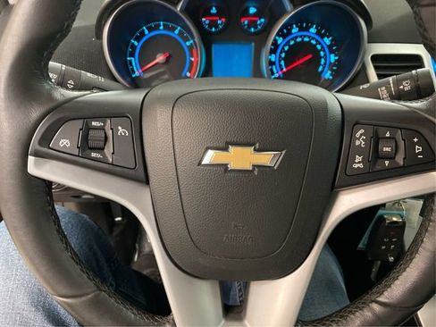 Used 2013 Chevrolet Cruze LT image 21