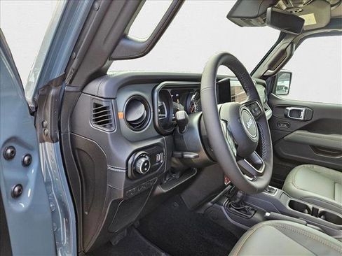 New 2025 Jeep Gladiator Mojave w/ Safety Group image 3