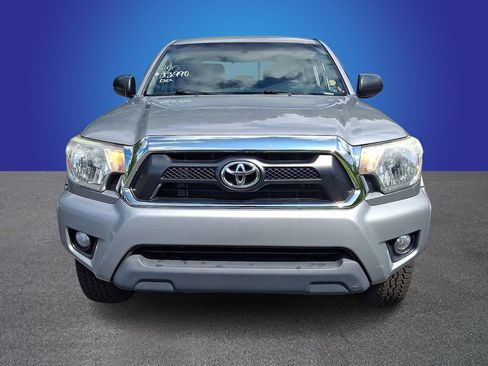 Used 2015 Toyota Tacoma 4x4 Double Cab w/ SR5 Package image 2