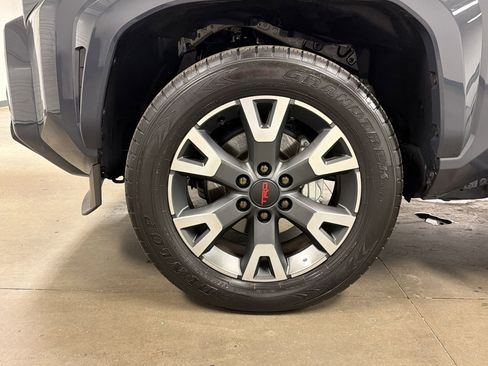 Used 2026 Toyota 4Runner TRD Sport Premium AWD/4WD image 10