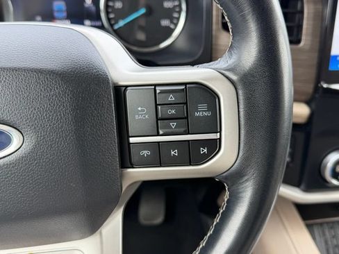 Used 2024 Ford Expedition Limited AWD/4WD image 36
