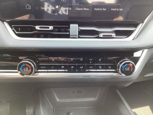 New 2026 Chevrolet Equinox LT w/ Convenience Package II image 37