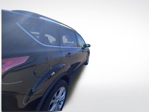 Used 2018 Ford Escape SEL w/ Ford Safe & Smart Package image 9