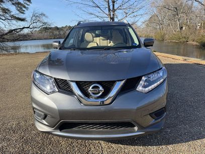 Used 2018 Nissan Rogue SV