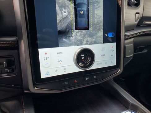 Used 2023 Ford Expedition Max Platinum image 30