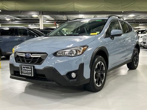 Used 2023 Subaru Crosstrek 2.0i Premium image 5