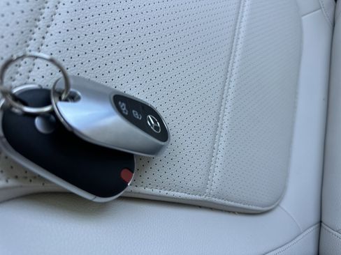 Used 2026 Mercedes-Benz GLC 300 4MATIC image 20