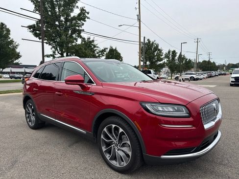 Used 2021 Lincoln Nautilus Reserve w/ Class II Trailer Tow Package AWD/4WD image 7