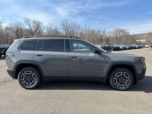 New 2026 Jeep Cherokee Limited AWD/4WD image 8