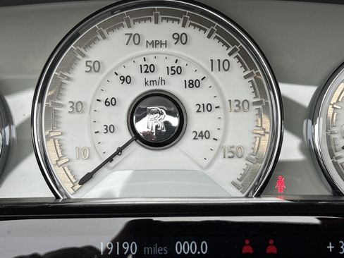 Certified 2021 Rolls-Royce Dawn image 20