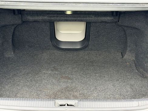 Used 2008 Toyota Avalon Limited image 26