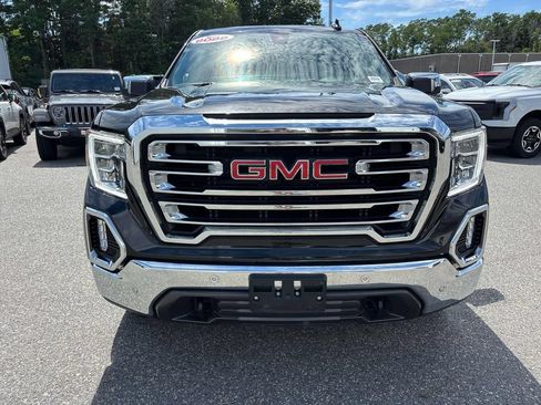 Used 2022 GMC Sierra 1500 SLT w/ SLT Premium Plus Package AWD/4WD image 9