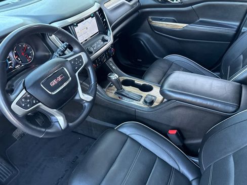 Used 2019 GMC Acadia Denali w/ Technology Package image 11