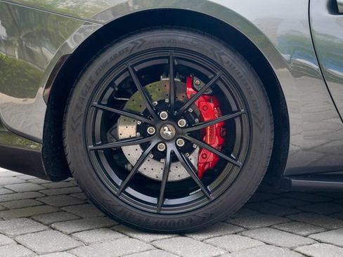 Used 2020 Ferrari 812 Superfast RWD image 34