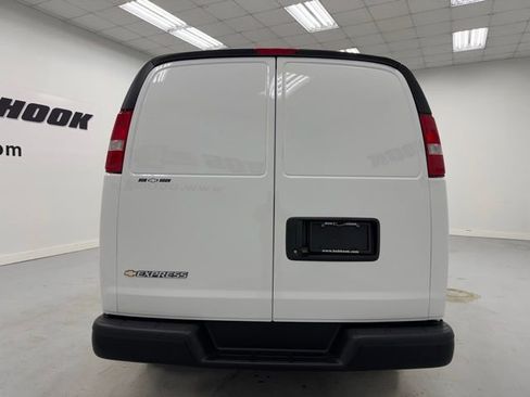 New 2025 Chevrolet Express 2500 Work Van w/ Driver Convenience Package image 6