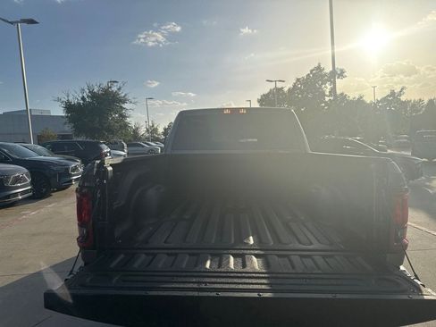 Used 2026 RAM 2500 Big Horn AWD/4WD image 7
