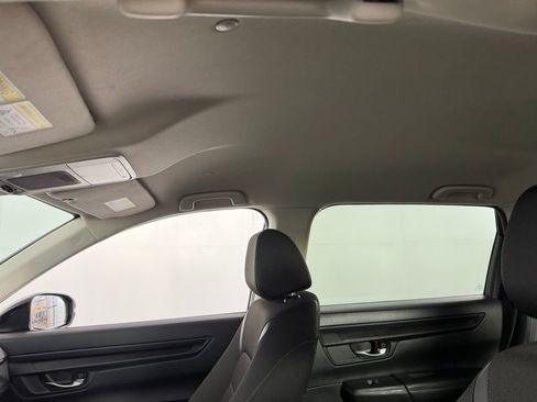 Used 2025 Honda CR-V LX image 22