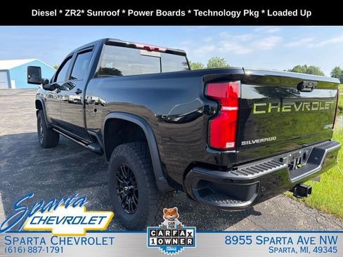 Used 2025 Chevrolet Silverado 2500 ZR2 w/ Technology Package AWD/4WD image 7