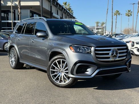 Certified 2025 Mercedes-Benz GLS 450 4MATIC image 1